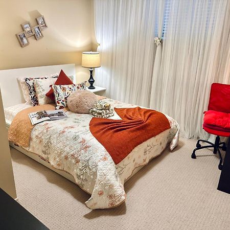 Scorpio House Langley Room B المظهر الخارجي الصورة