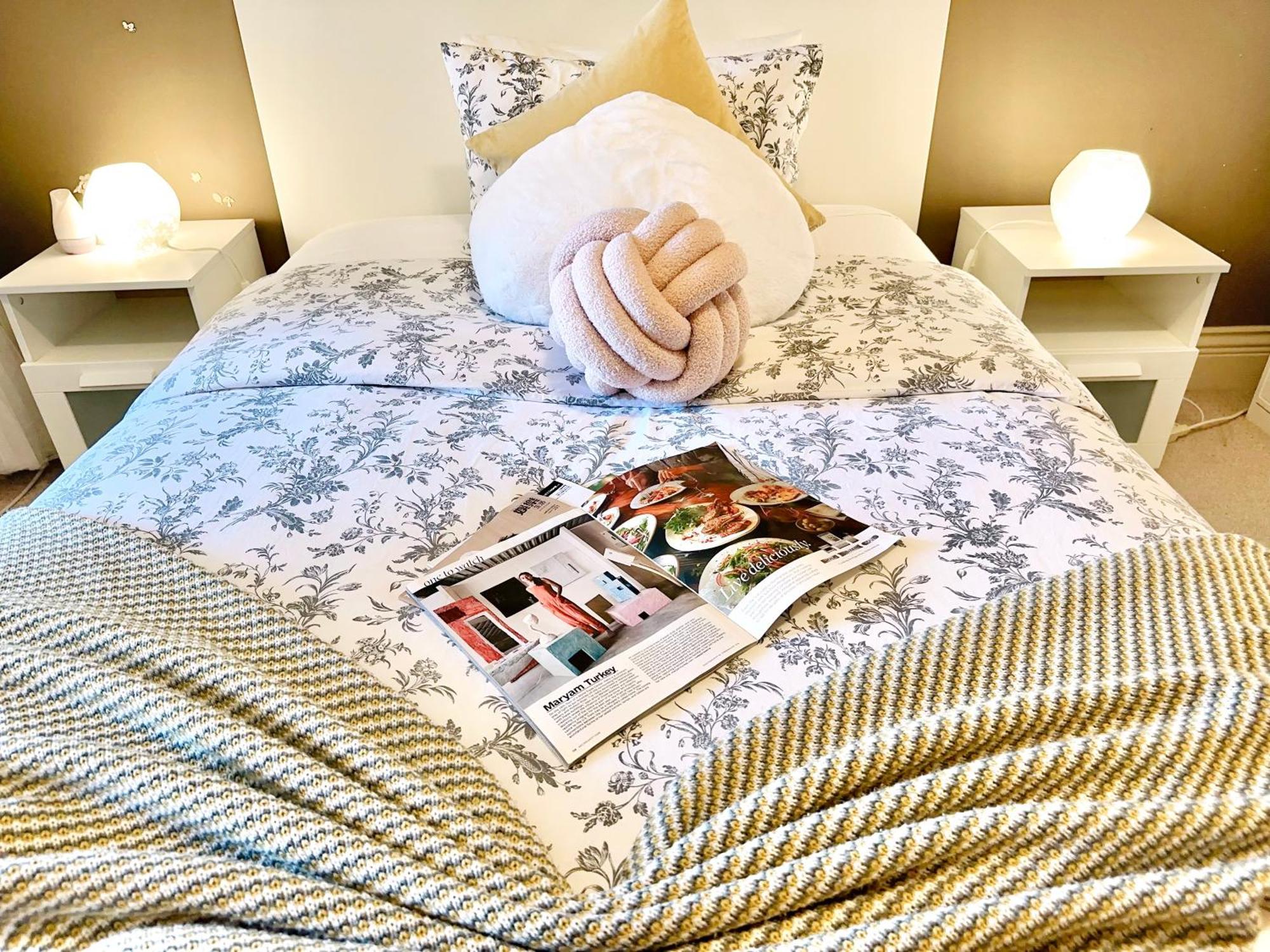 Scorpio House Langley Room B المظهر الخارجي الصورة