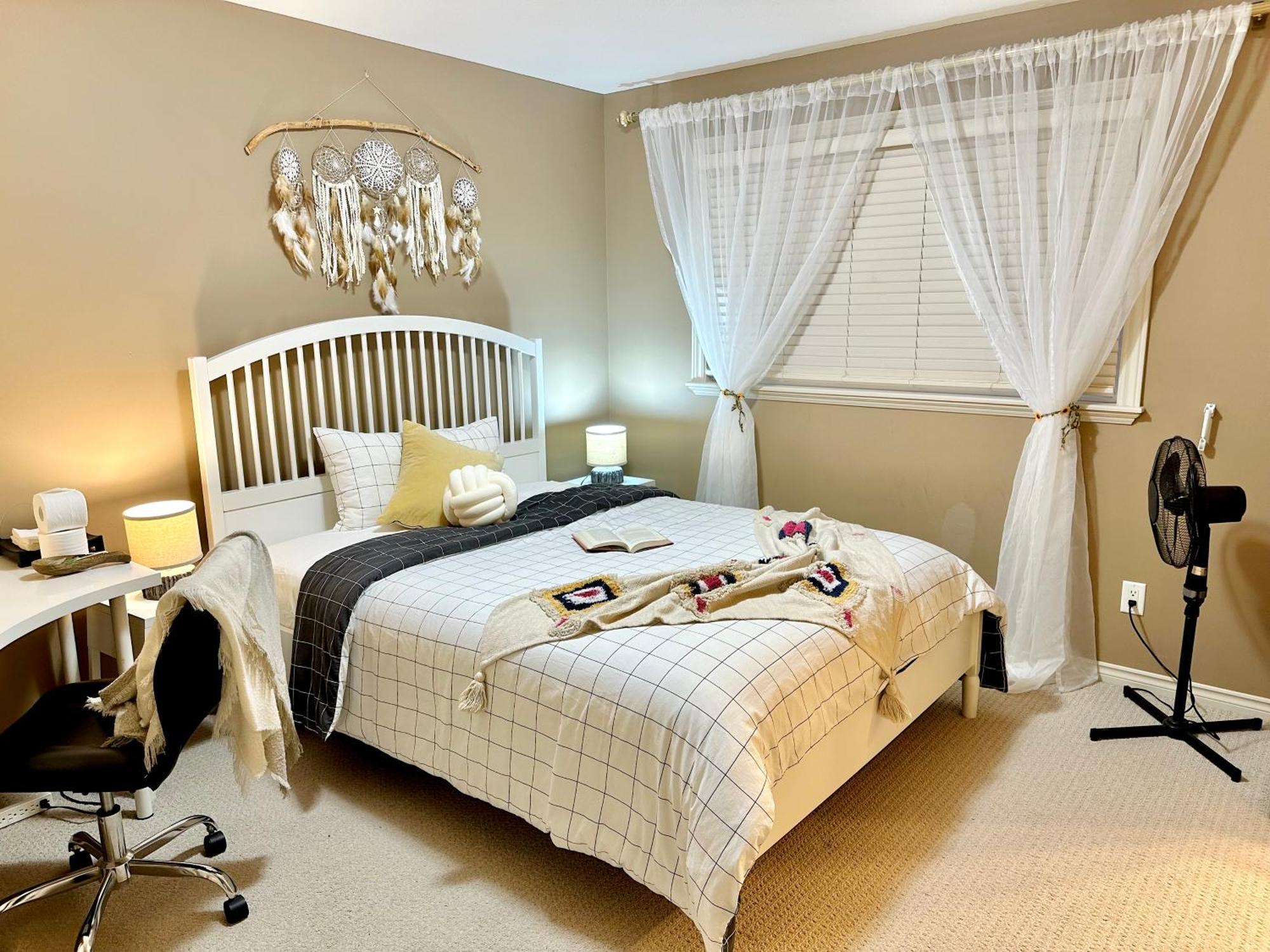 Scorpio House Langley Room B المظهر الخارجي الصورة